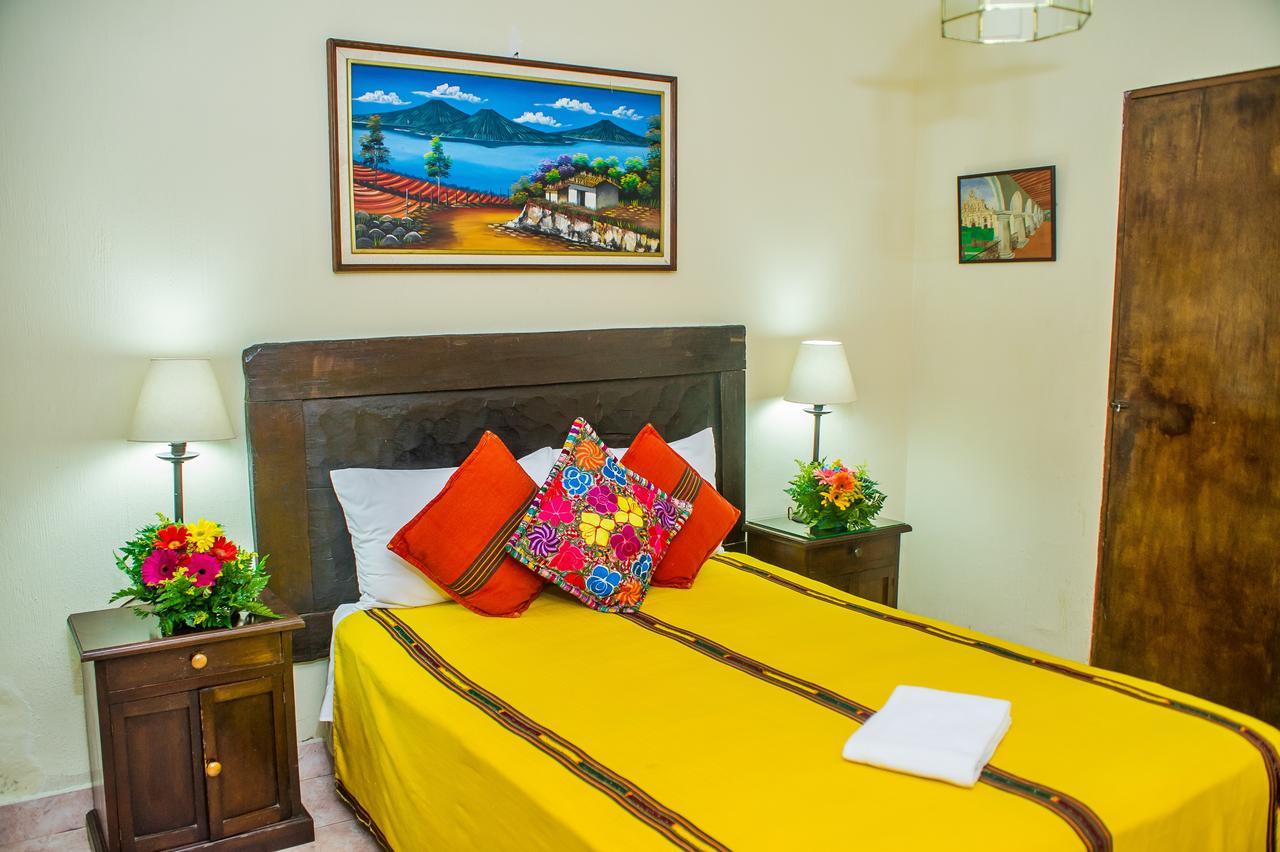 Don Valentino Hotell Antigua Exteriör bild