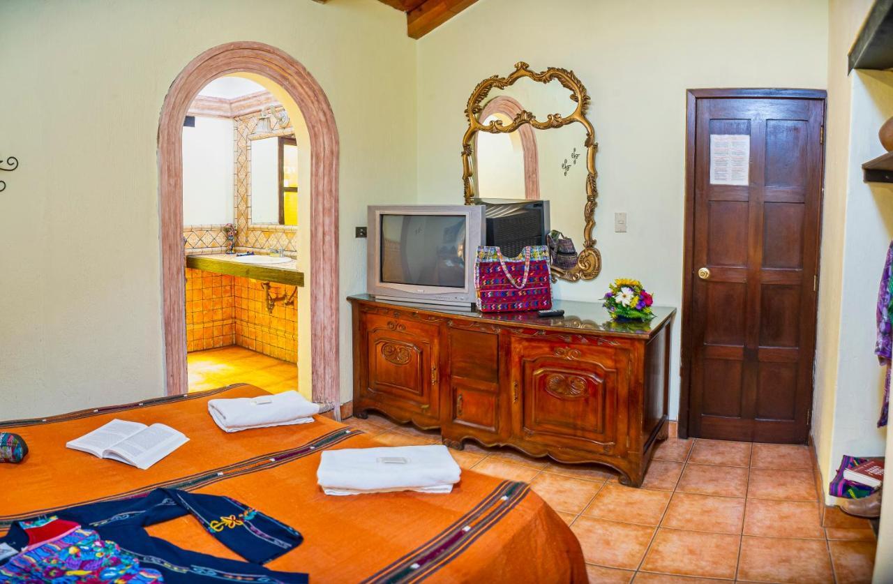 Don Valentino Hotell Antigua Exteriör bild
